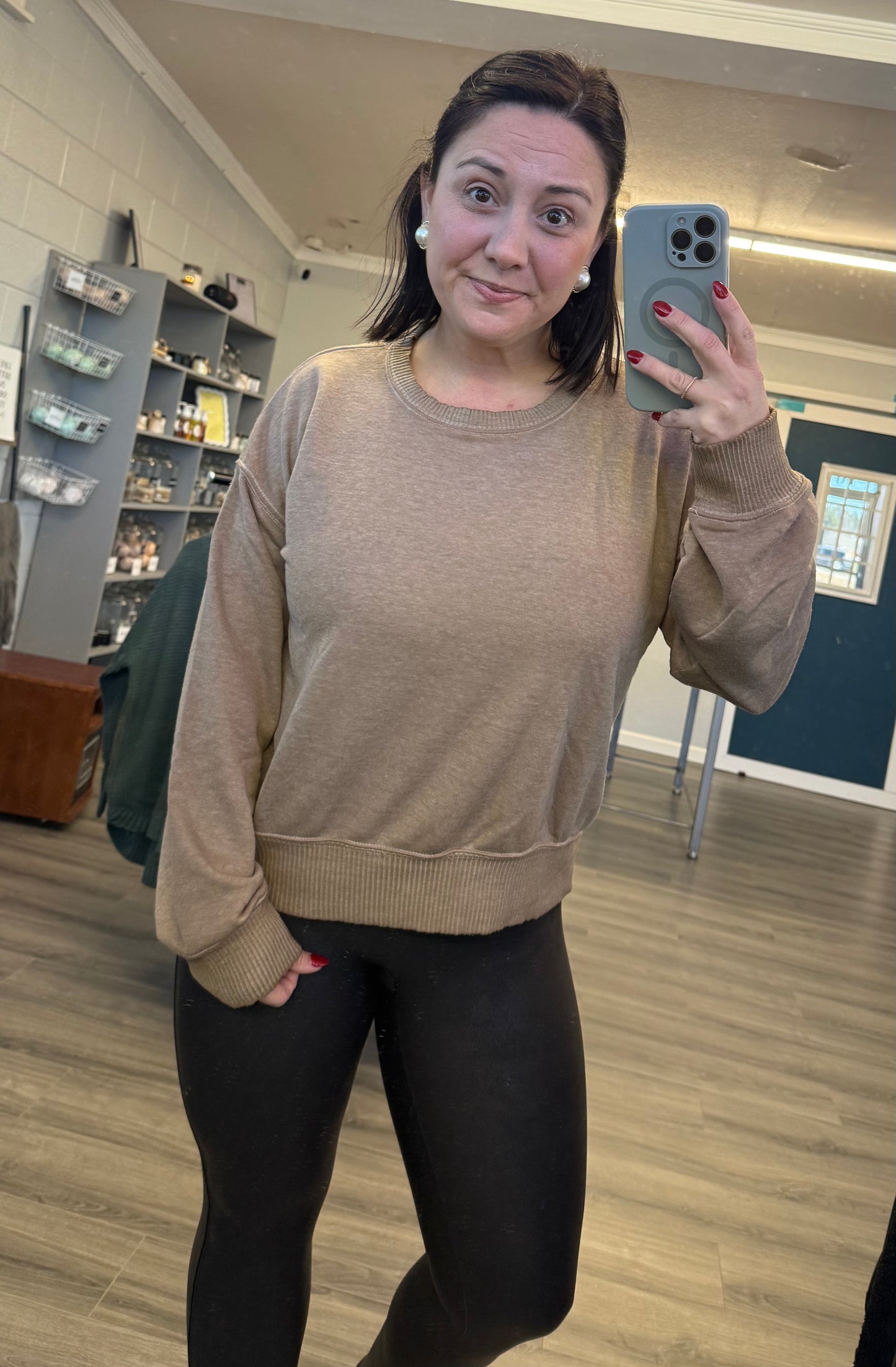 BOAT NECK PULLOVER