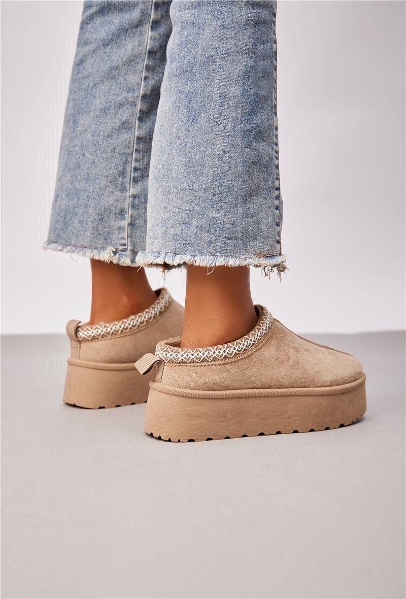 PLATFORM SLIPPERS