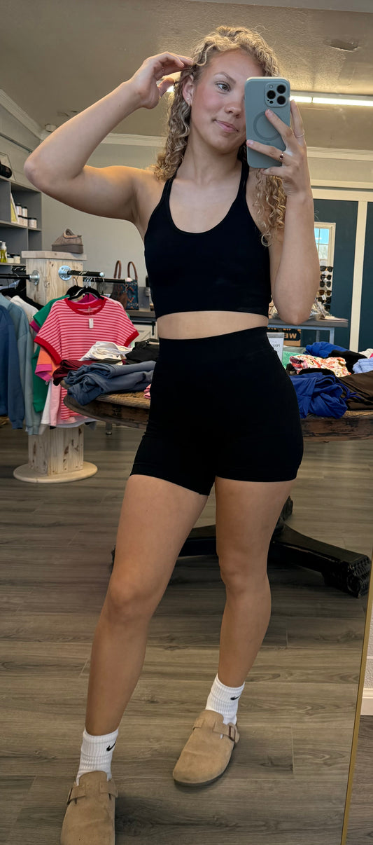 It Girl Seamless Short Set