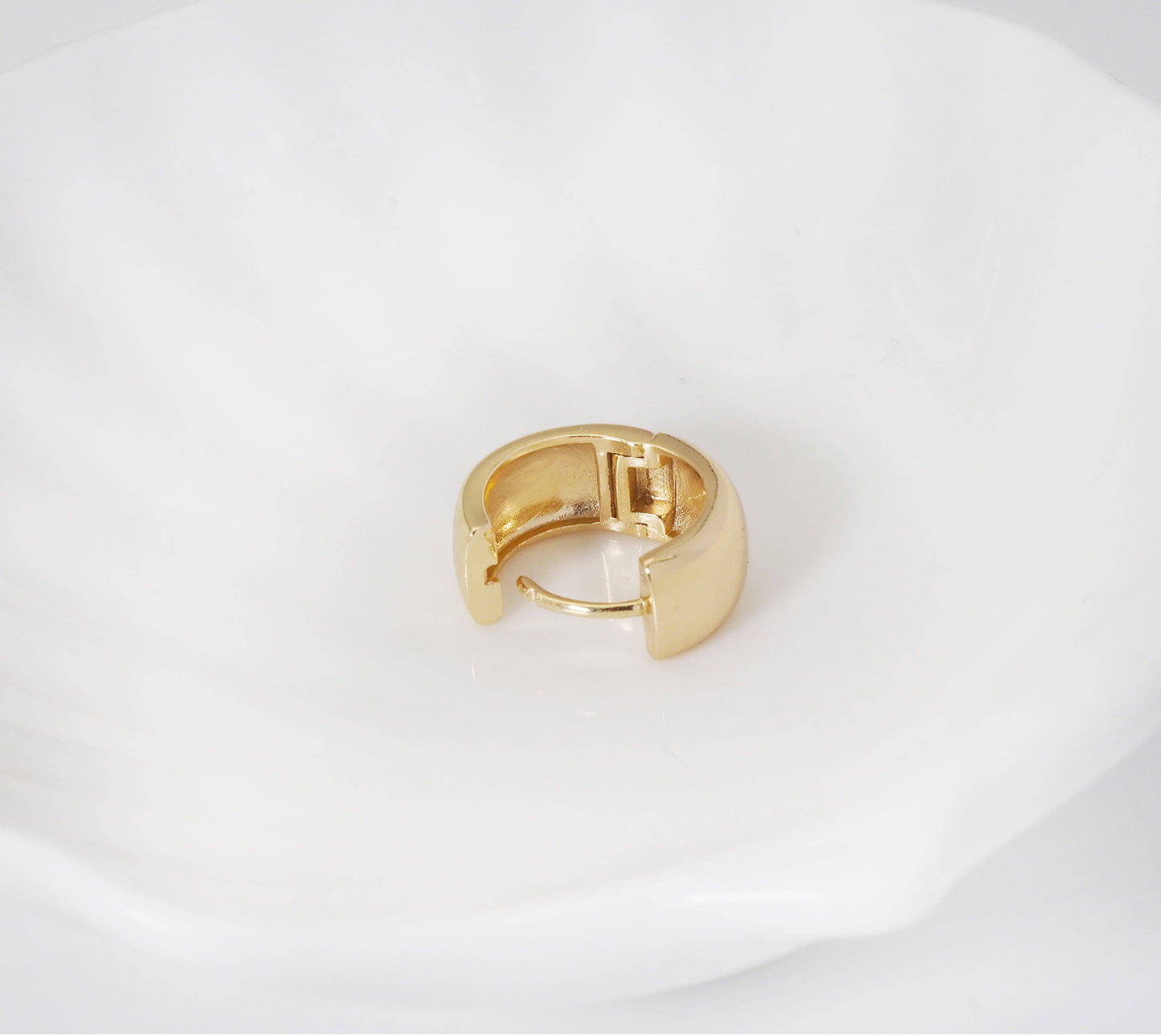 Golden Glow Thick Hoops
