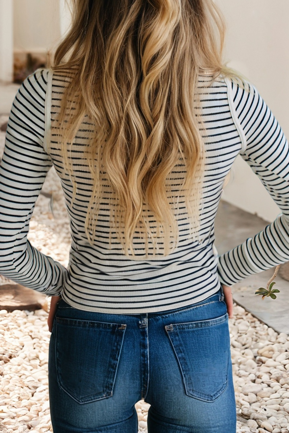 Ribbed Slim Mock Neck Top