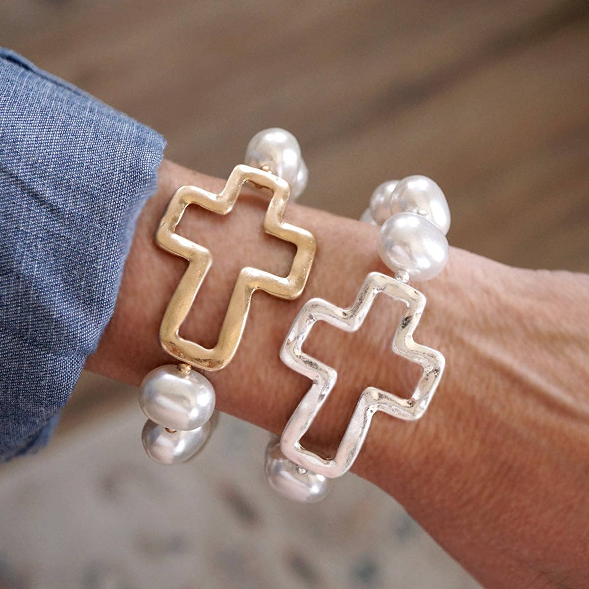 Chunky Pearl Cross Bracelet