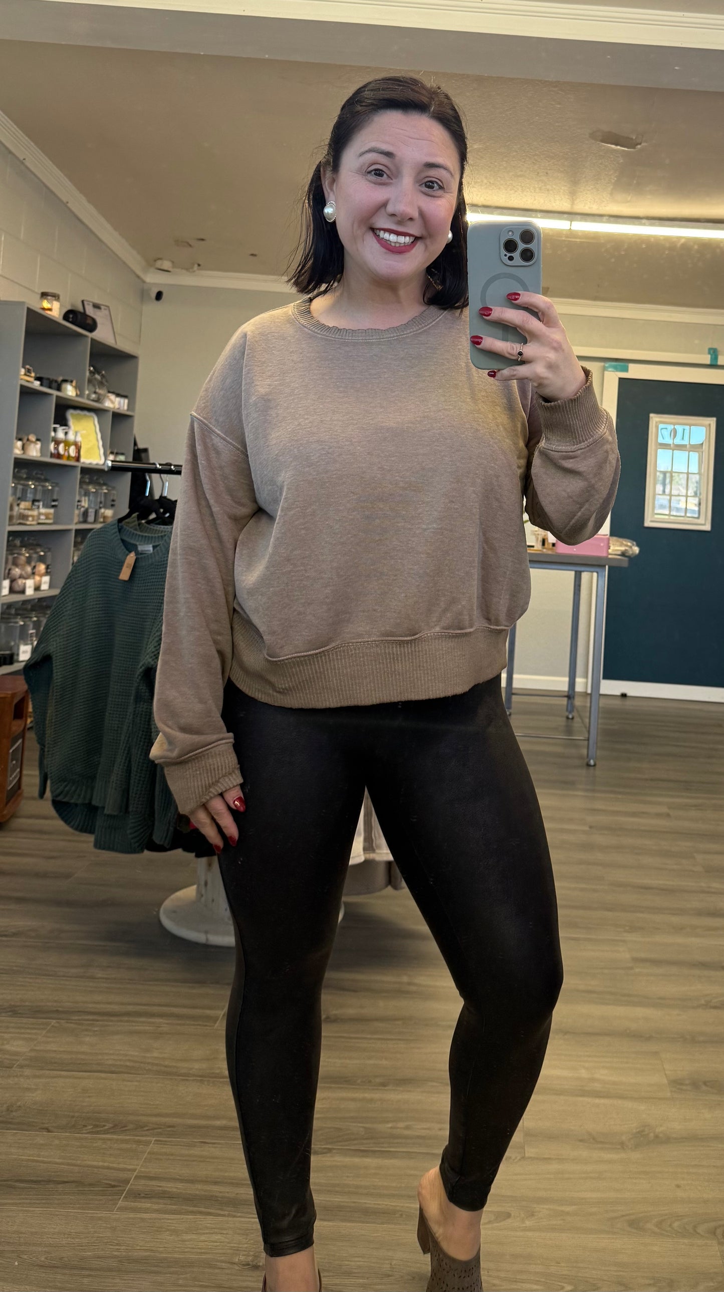 BOAT NECK PULLOVER