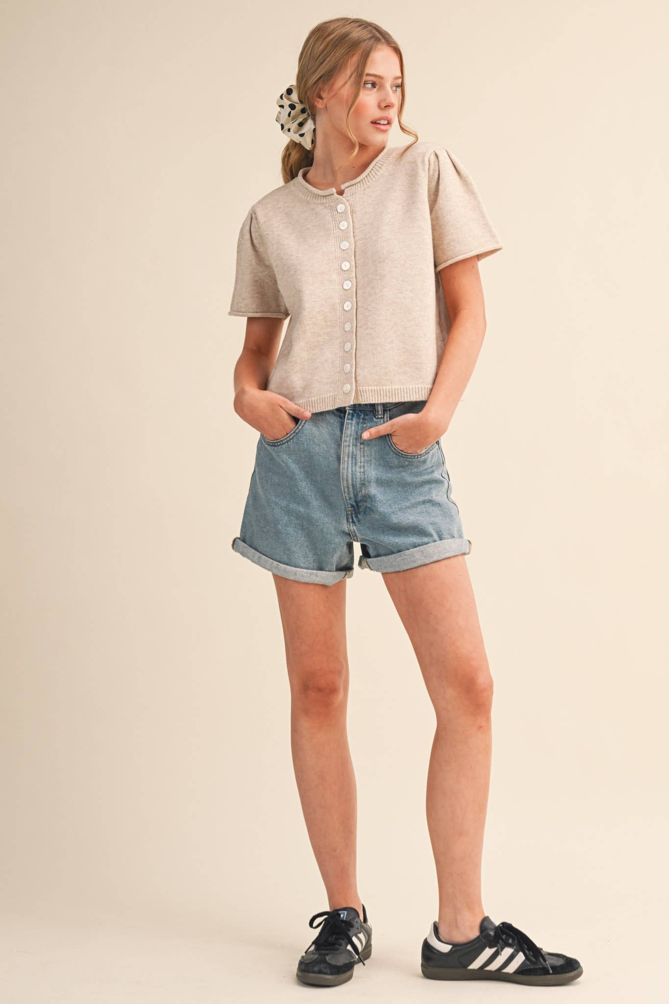 SHORT SLEEVE CARDIGAN