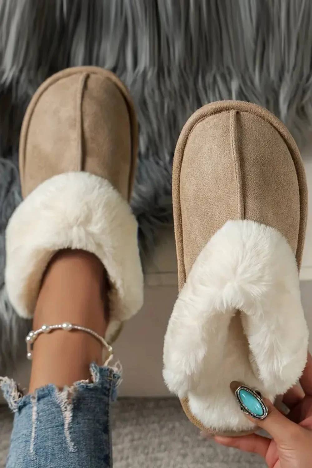 WOMENS WARM SUEDE SLIPPERS