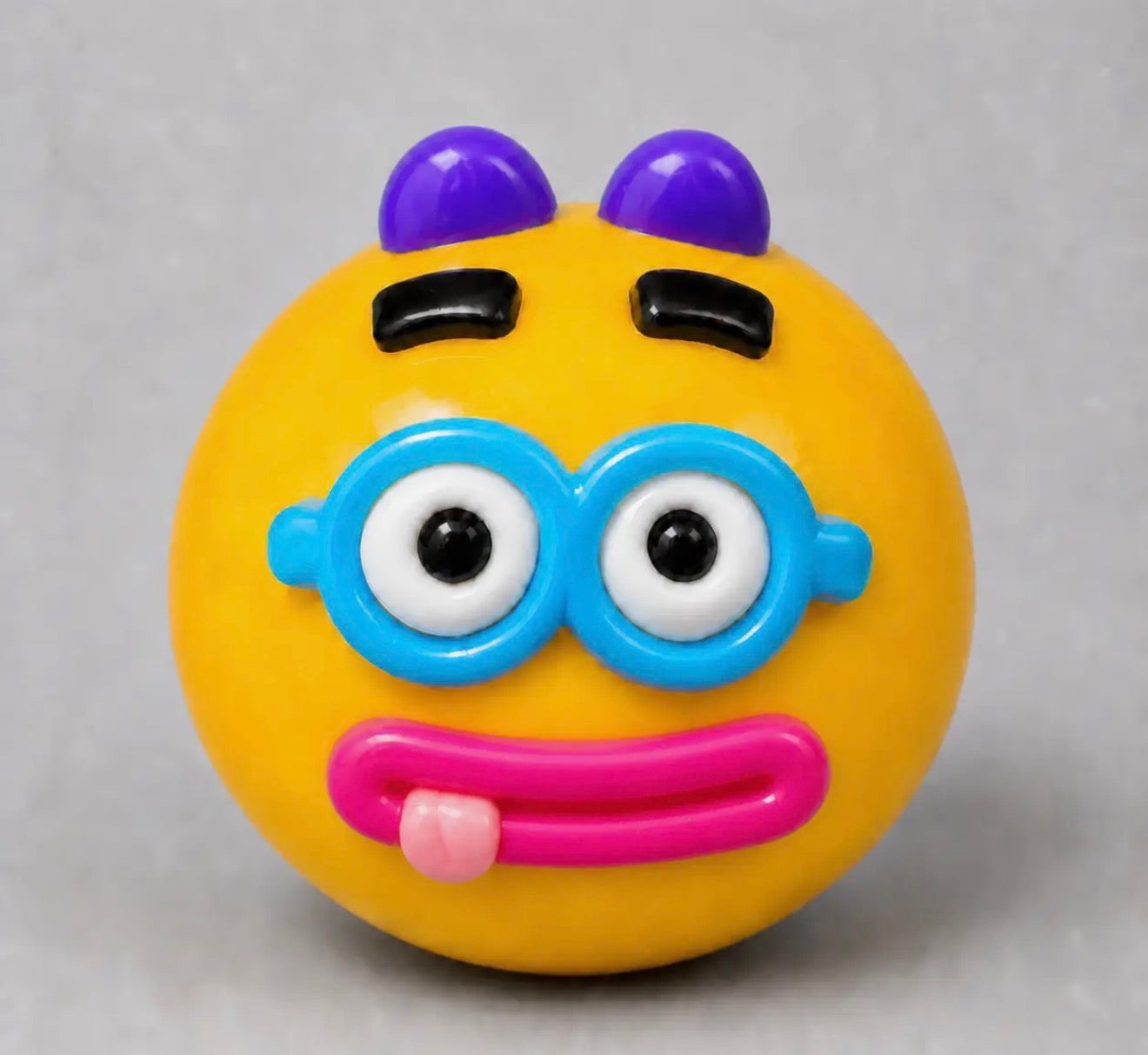 FEELZiES™ Mr. Globble Head™