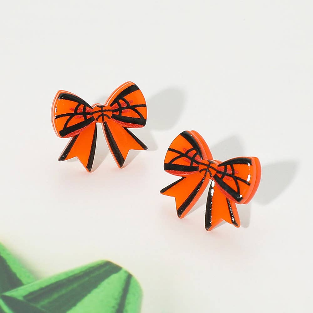 Sports Bow Studs