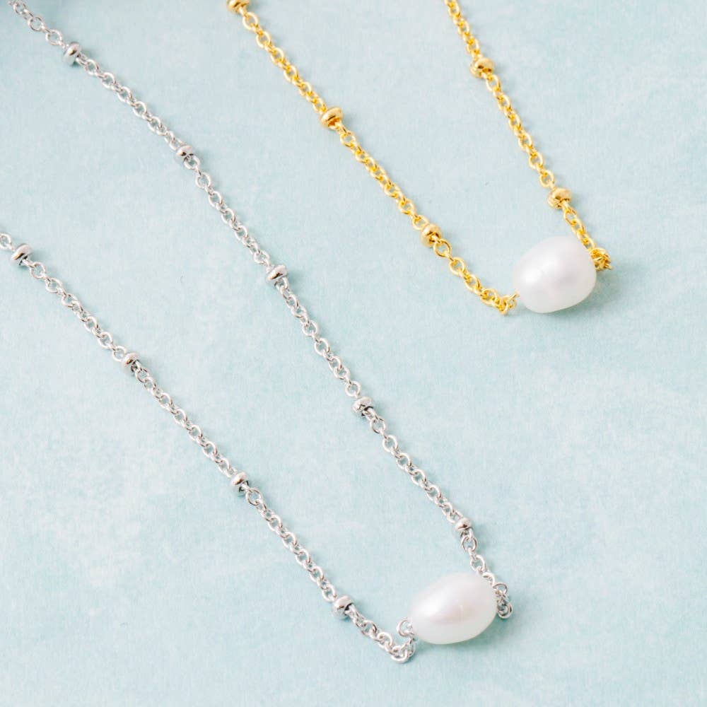 Pearl Pendant Necklace