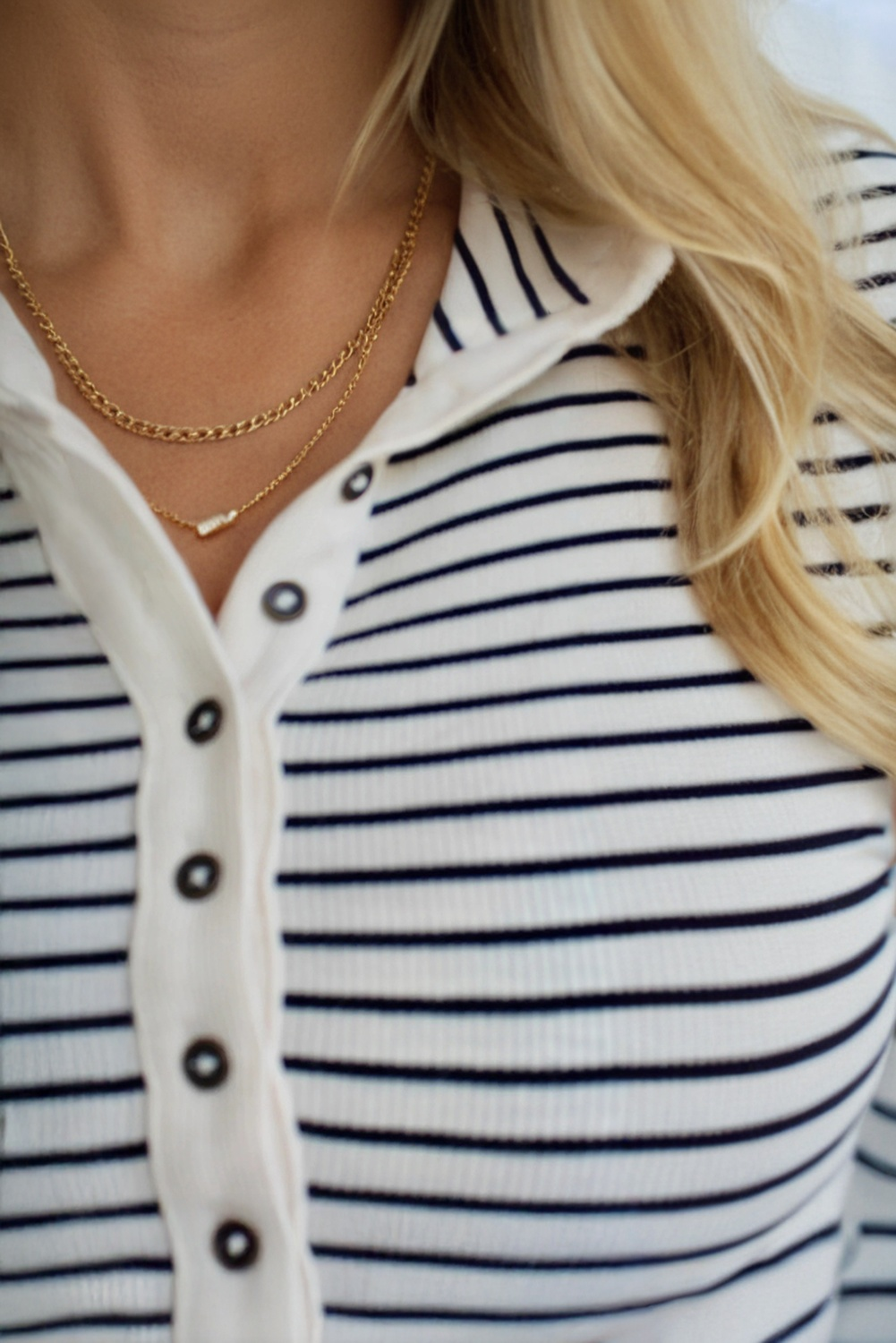 Ribbed Slim Mock Neck Top